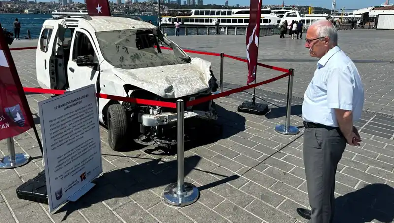 15 Temmuz'da Tankların Ezdiği Araçlar, Tarihi Bir Sergide Görücüye Çıkıyor
