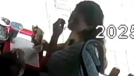 Saçını Tostunun İçine Koyan Kadının Şok Eden Gerekçesi