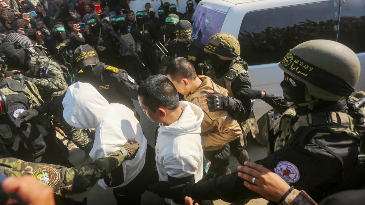 Türkiye Dışişleri Devreye Girdi: Hamas, 5 Taylandlı Rehineyi Bıraktı