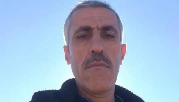 Gençleri "Çime Basmayın" Diye Uyardı, Bıçaklı Saldırıya Uğradı