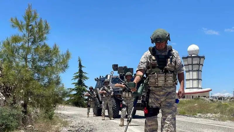 Bayramda Mehmetçik: Sınırda Güvenlik ve Vatan Sevgisi