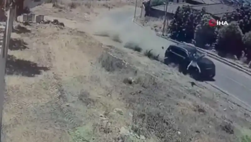 15 Yaşındaki Sürücünün Yol Verdiği Trafik Kazası Çürük Kalpleri Parçaladı