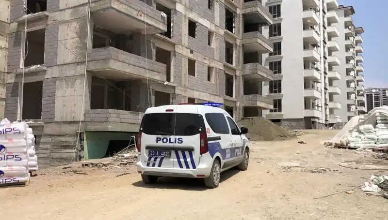 İnşaat Alanında Tüyler Ürperten Kaza: Bir İşçi Hayatını Kaybetti