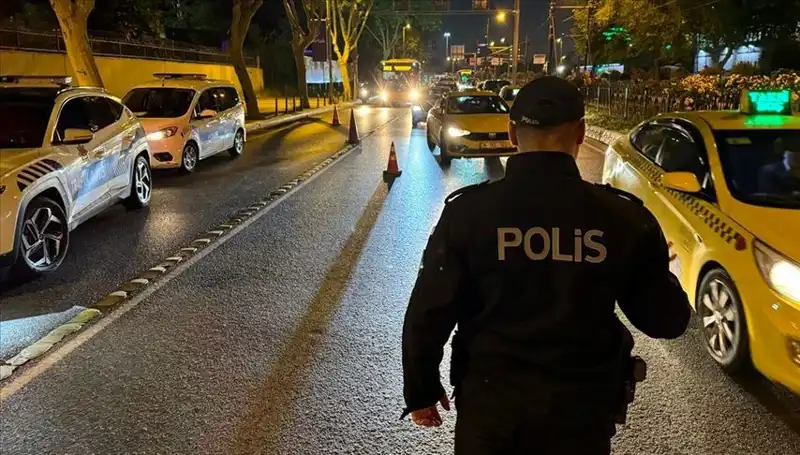 Huzur İstanbul Uygulaması: 1011 Gözaltı, Güvenlik Alarmları Yükseliyor
