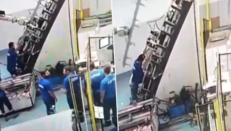** Fabrikada Dehşet Anları: Makine İşçinin Sırtına Saplandı!**