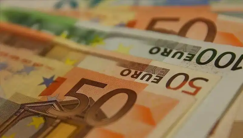 Euro Kurları Zirveden Geri Dönüş Yaptı: Piyasalarda Son Durum Ne?