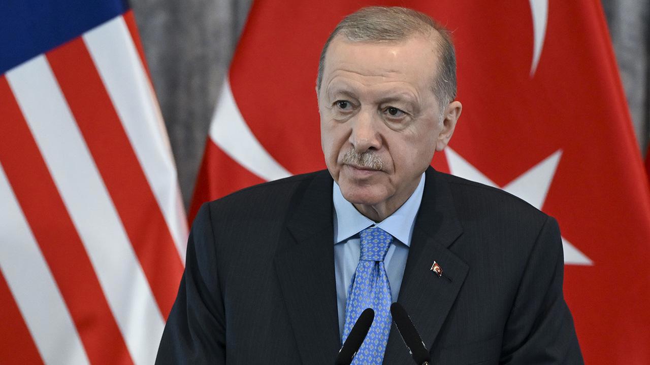 Cumhurbaşkanı Erdoğan İsrail'in Filistin topraklarından işgale son vermesini istedi