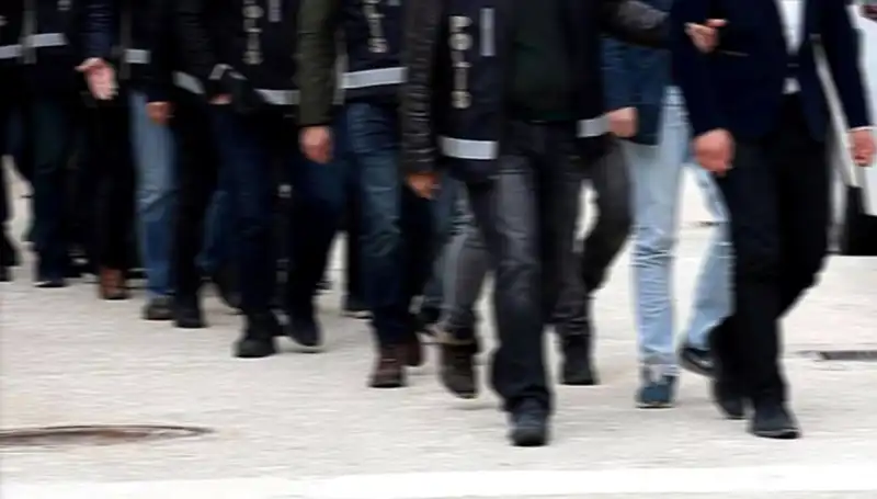 Kadın Profiliyle Tuzak Kurup Gasp Eden Eşcinsel Çete İçin Şok Gelişme