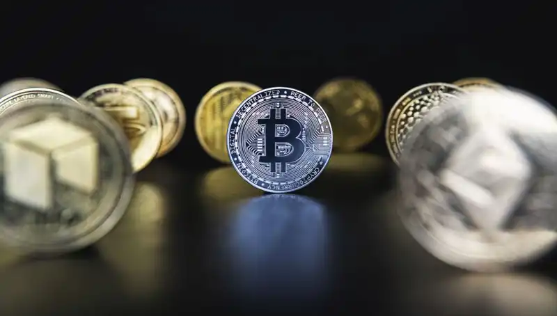 Bitcoin ETF’lerine İlk Giriş: 3,2 Milyar Dolarlık Çıkış Serisi Sona Erdi