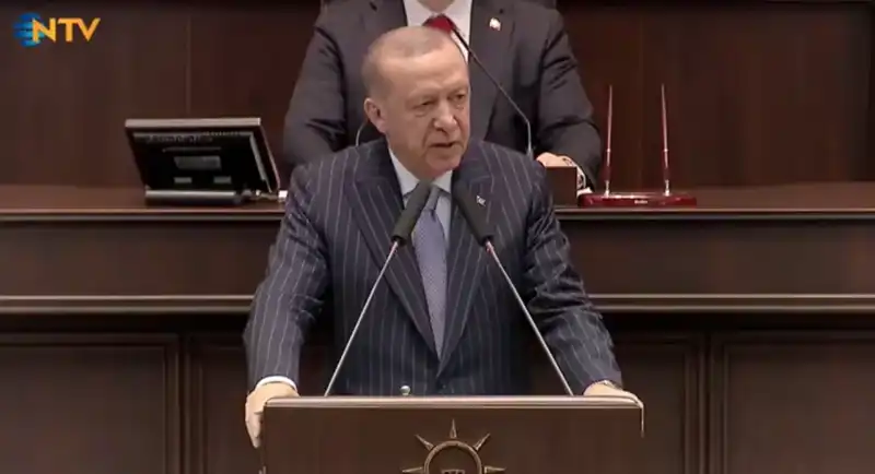 Erdoğan'dan Maduro'ya Türkiye'ye Davet: Siyasi İlişkilerde Yeni Bir Dönem mi Başlıyor?