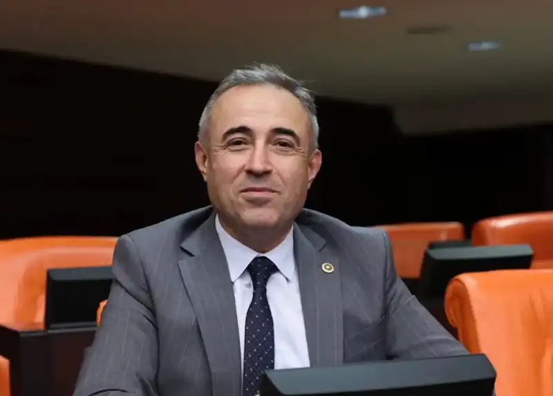 DEVA Partisi Genel Başkan Yardımcısı İstifasını Açıkladı: Siyasi Gelişmeler Neler Getirecek?