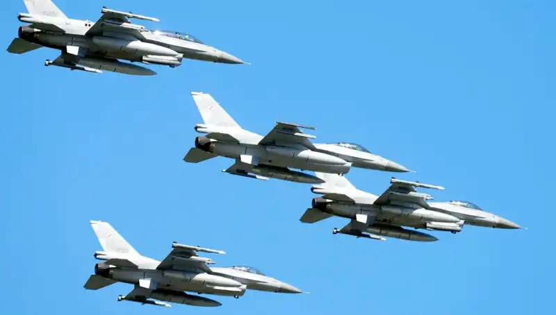 ABD'nin F-16 Planı: Ukraynalı Pilotlar için 310 Milyon Dolar Eğitim Yatırımı