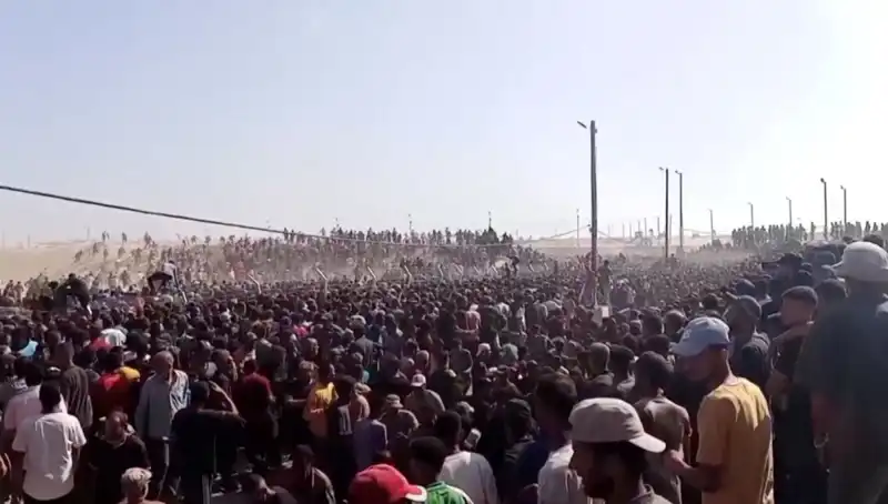 Gazze'de Yardım Dağıtım Noktasına Yapılan Saldırıda 26 Kişi Hayatını Kaybetti