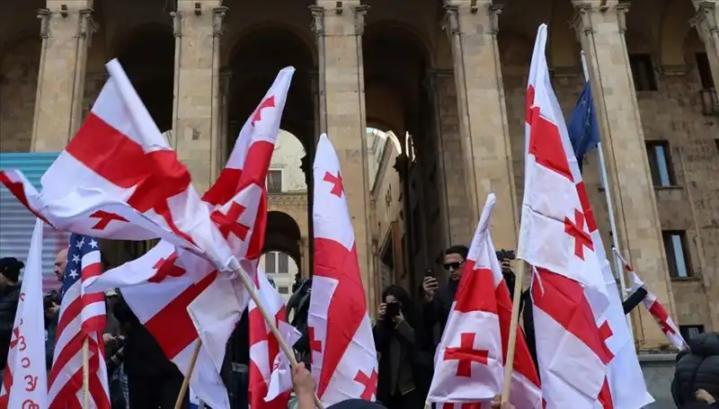 Gürcistan'da Enflasyon Patladı: Ekonomik Belirsizlikler ve Tepkiler