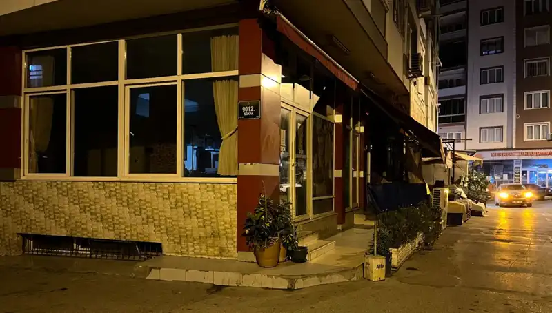 İzmir’de Kahvehane Baskını: Silahlı Saldırıda Bir Kişi Hayatını Kaybetti