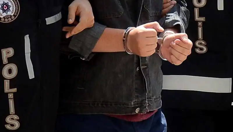 FETÖ'nün Emniyet Yapılanmasına Operasyon: 16 Şüpheli Gözaltında