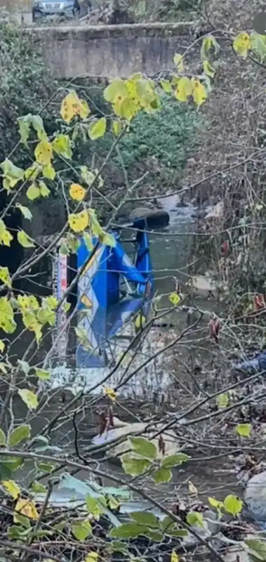 Patpat Dereye Düştü: Eşleri Ayıran Kaza ve Sonrası