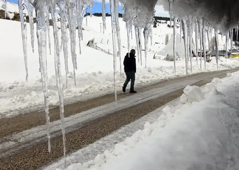Dondurucu Soğuklar: Kar Yerini Eksi 26 Dereceye Bıraktı!