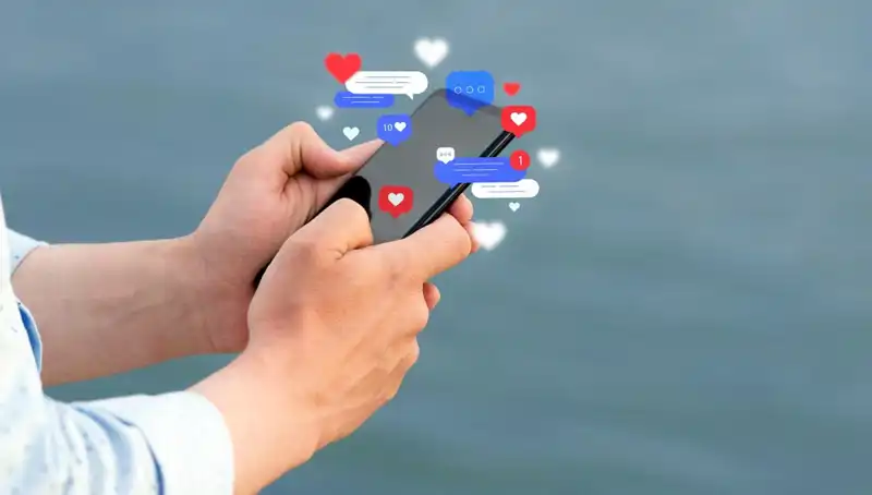 Yeni Tartışma: Emojiler Cinsel Taciz Sayıldı, Para Cezası Verildi