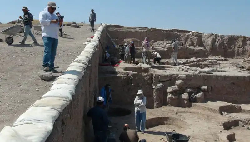 Sıcak Havalarda Oylum Höyük Kazıları: Tarihin Derinliklerine Yolculuk