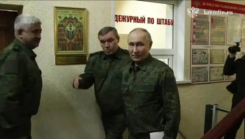 Putin’in Kursk Ziyareti ile Rusya’nın Savaş Stratejisi Yeniden Şekilleniyor