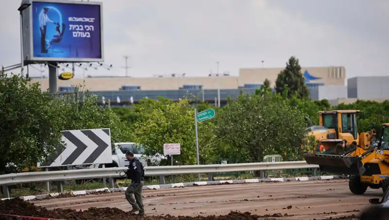 Husiler tarafından İsrail’in Ben Gurion Havalimanı Balistik Füze ile Hedef Alındı!